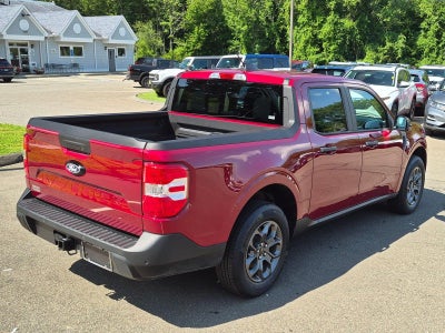 2026 Ford Maverick XLT *Under Deposit*