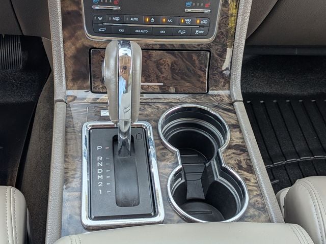 2017 Lincoln Navigator Select