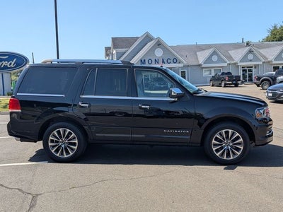 2017 Lincoln Navigator Select