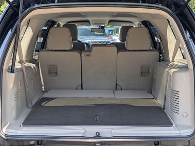 2017 Lincoln Navigator Select