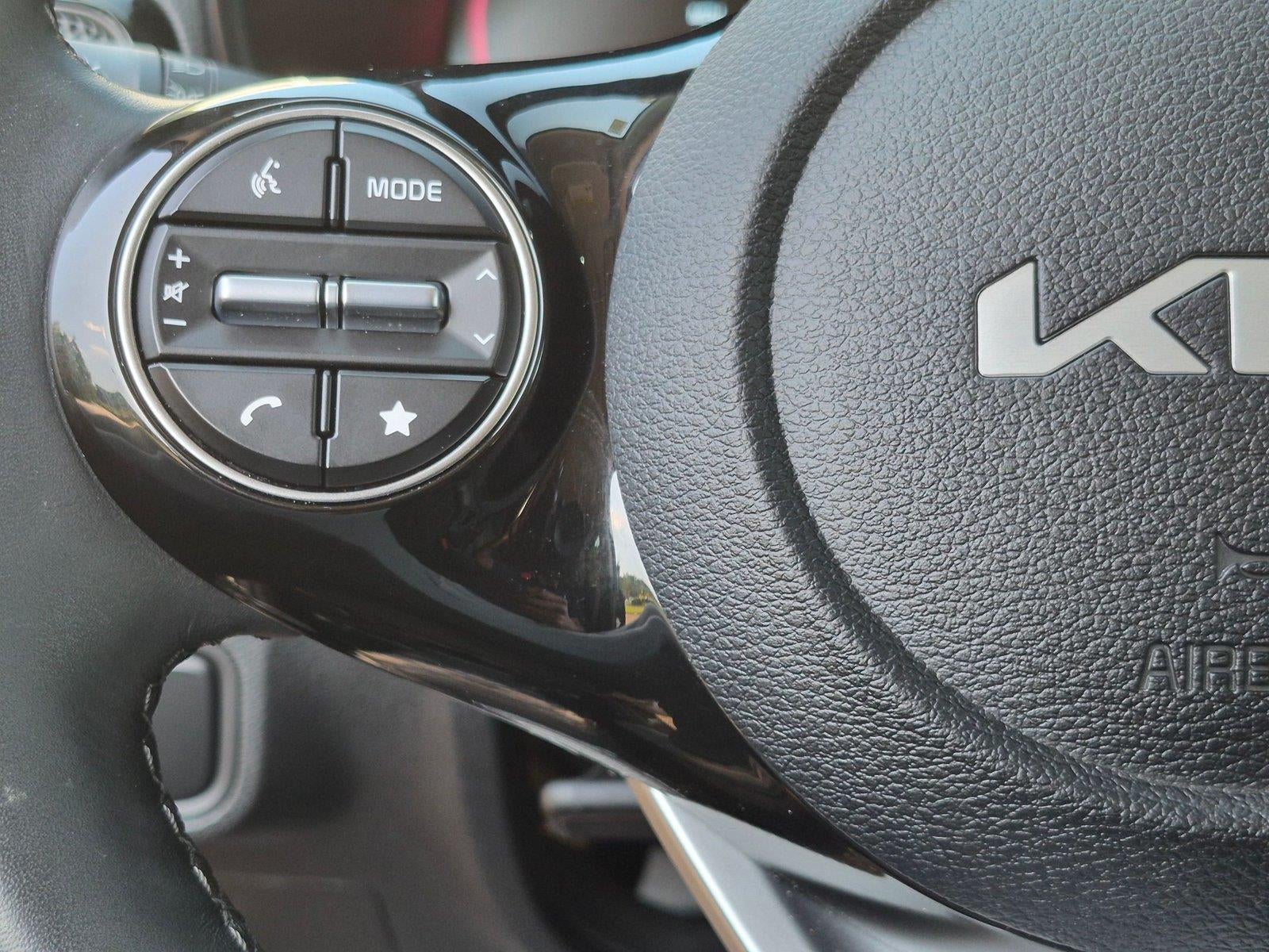 2025 Kia Soul EX *Under Deposit*