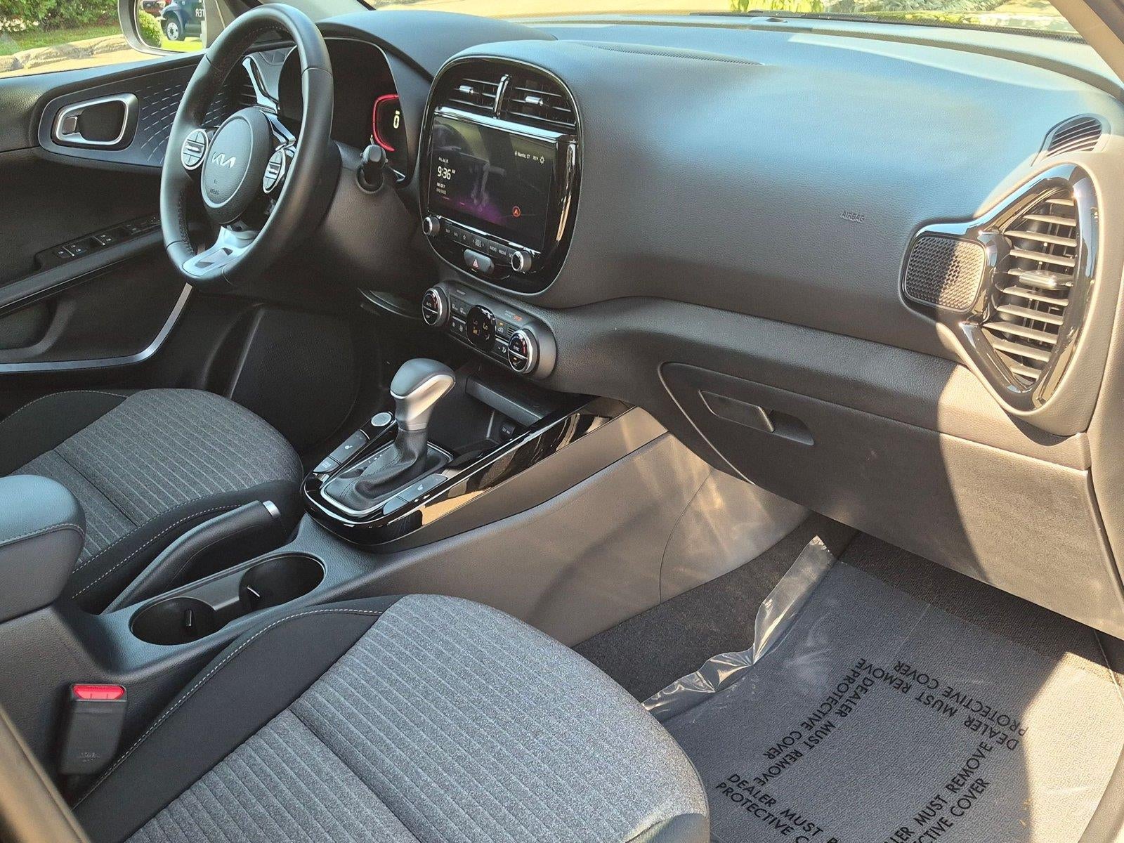 2025 Kia Soul EX *Under Deposit*