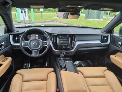 2019 Volvo XC60 Momentum