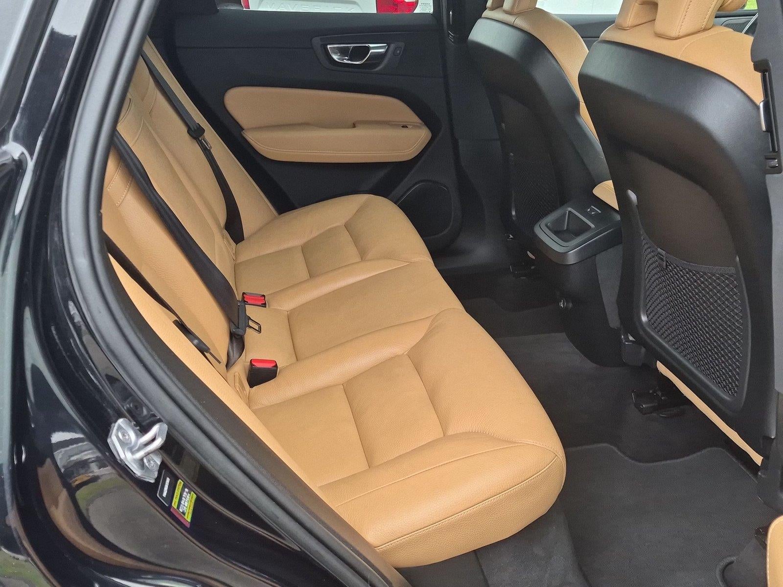 2019 Volvo XC60 Momentum